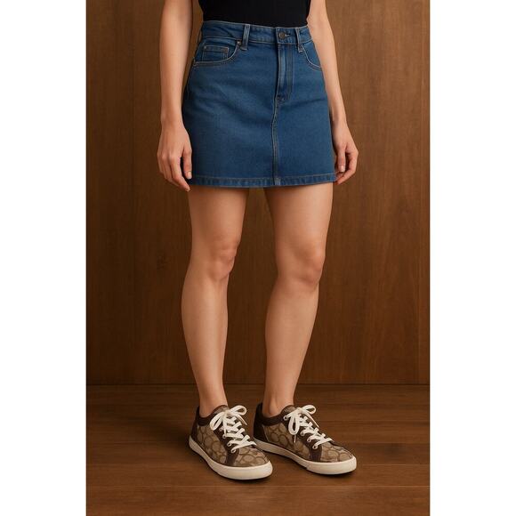 Coach Shoes - Coach Women’s Francesca Brown Logo Sneakers size 8.5